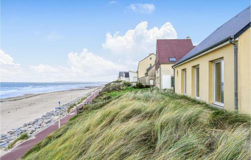 Awesome Home In Pirou-plage With 3 Bedrooms
