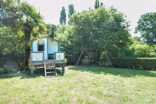 Maison De Vacances 4 Pers Avec Piscine Commune