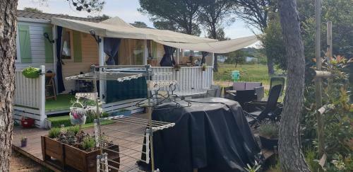 Mobil-home 5 *