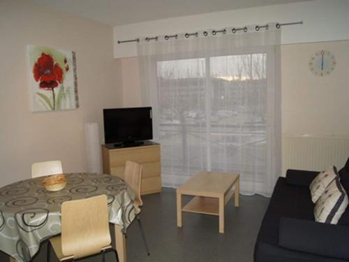 Tasteful Apartment In Rochefort With Balcony