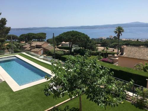 Magnifique Villa Avec Vue Fabuleuse Sur St Tropez! Villa Miremer!
