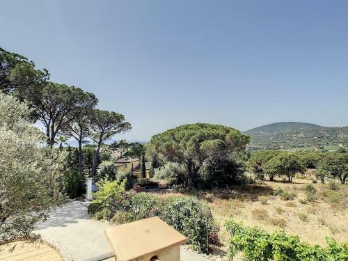Villa Rental With Swimming Pool In Sainte-maxime