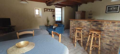 Charmante Maison En Pierre - Cadre Authentique!