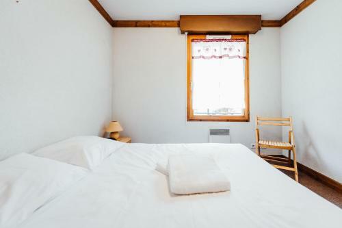 C�lido Apartamento Con Balc�n A 100 M Del Telecabina Bettex