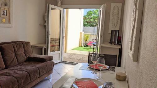 Apartamento Studio Terrasse En Bord de Mer Avec Garage