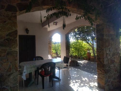Hostal Les Jardins D'arbousse