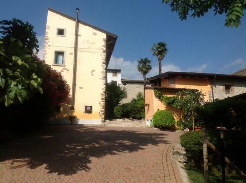 Bed & Breakfast Borgo Di Calmasino