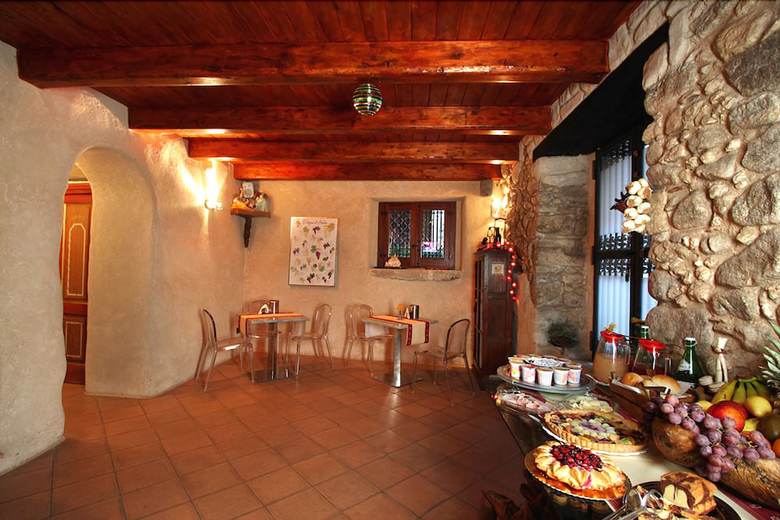Hostal Donnaciccina Accomodation