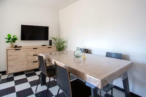 Apartment T2 Air-conditioned Sea View