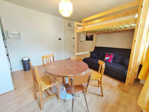 Apartamento Studio Les Jonquilles, Proche Thermes, Vue D�gag�e