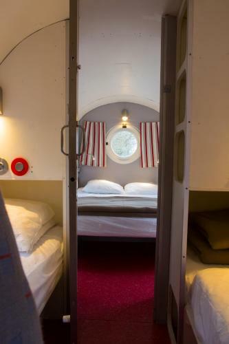 Camping Insolite Le Haut Village