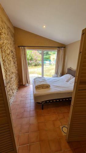 Les 2 Mazets Proven�aux