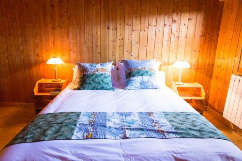 Chalet Familial Authentique Avec Jardin/chemin�e
