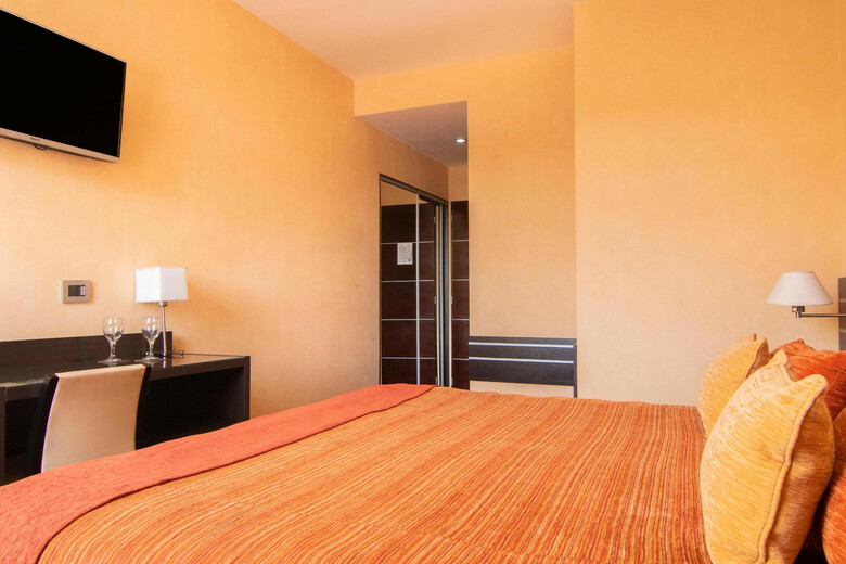 Hotel Francia