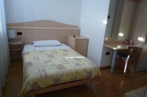 Hostal Piccolo Fiore