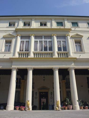 Hotel Villa Carrer