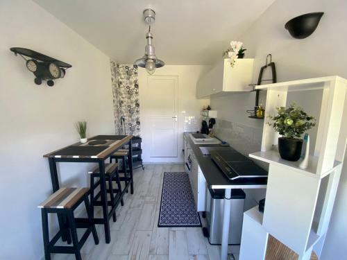 G�te Enti�rement R�nov� Bord de S�vre