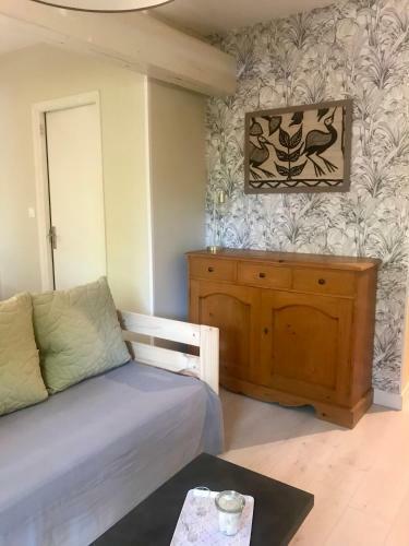 Apartamento Studio En R�sidence Avec Parking, M�tro � 600m