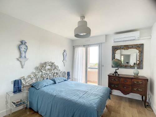 Villa - Piscine - Standing- Vue Mer-golfe Juan