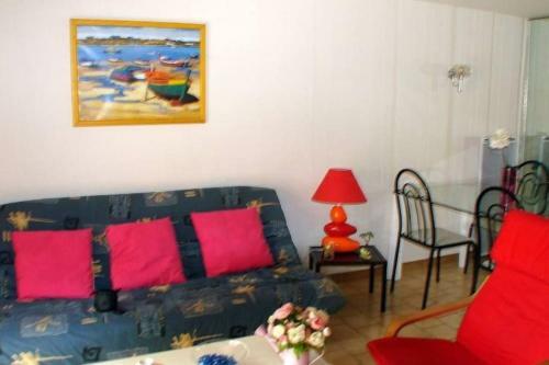Agr�able Maison Dans R�sidence Calme. Plage � 50 M