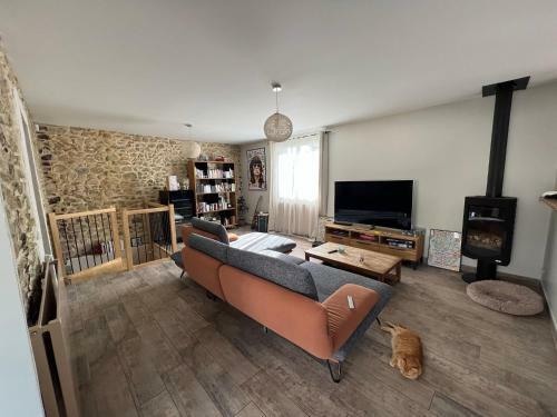 Maison Avec Piscine Dans Un Magnifique Village