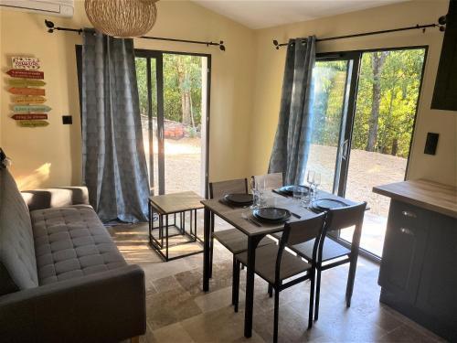 Appartement De Charme Avec Jaccusi