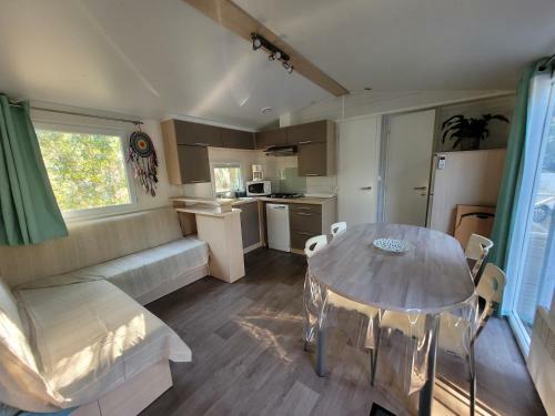 Bungalow Dans Camping Familial