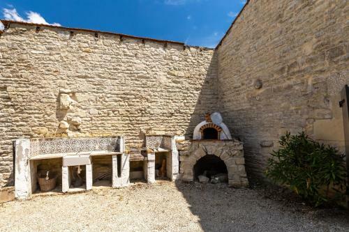 La Maison Du Puits - Piscine Priv�e