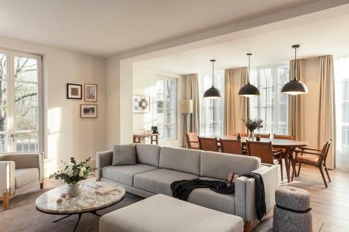Hotel Le Grand Pavillon Chantilly