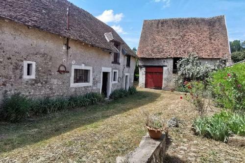 Ancien H�tel Particulier Avec Patio