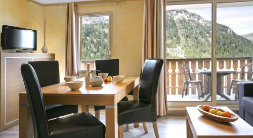 Apartamentos R�sidence Les Terrasses D'isola 2000
