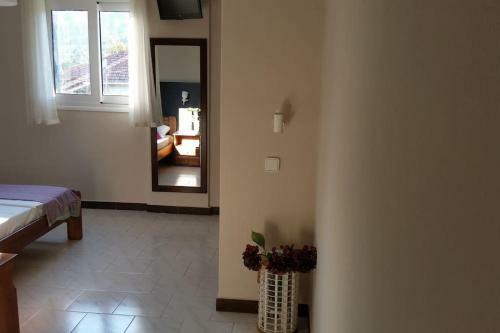 Hotel Nefeli Studios Nydri Main Road