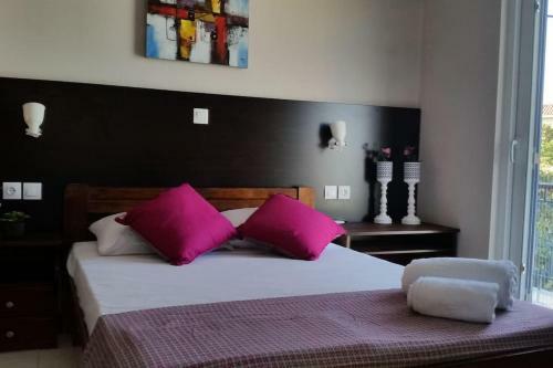 Hotel Nefeli Studios Nydri Main Road