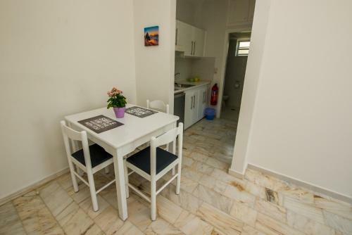 Ifigenia's Apartments