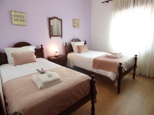 Hostal Mira River