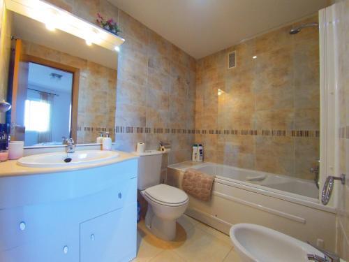 Apartamento Frontal En Primera Linea Vistamar 3