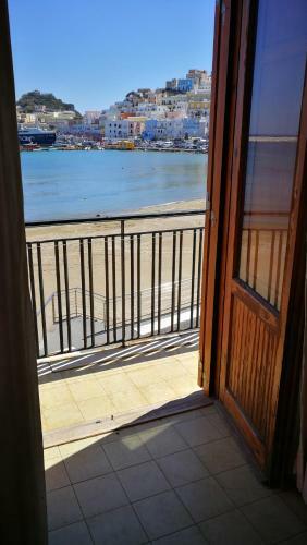 Hostal Visitponza - Le Stanze Sulla Spiaggia