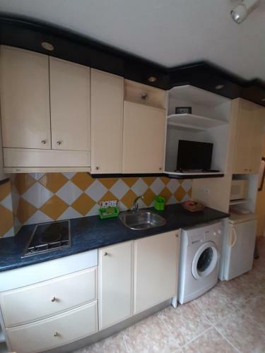 Economico Apartamento 2a Linea Playa