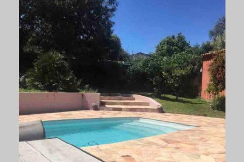 Villa � Porto-vecchio Avec Piscine Priv�e