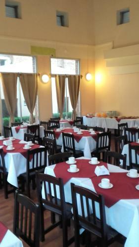 Brisas Del Rio Apart Hotel