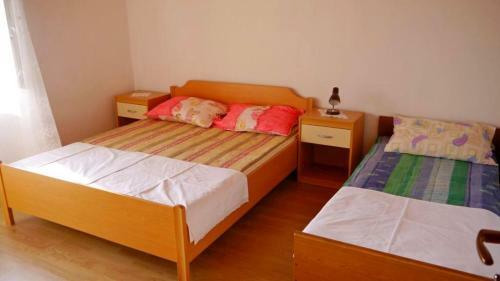 Apartments Davor