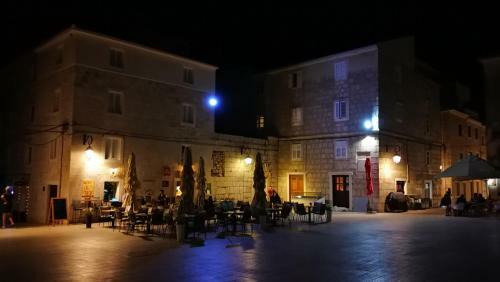 Apartments Davor