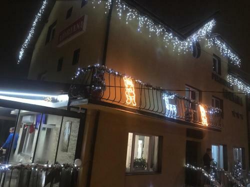 Hostal Pensiunea Adriana Straja