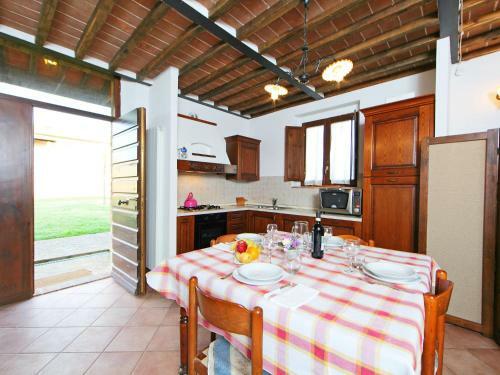 Holiday Home Capanna Siena