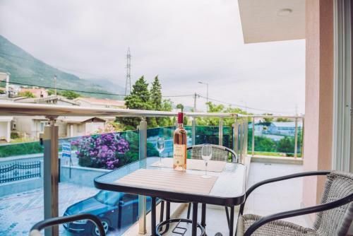 Hostal Apartments Krstovic