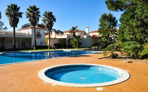 Praia Del Rey Bysea Bypools
