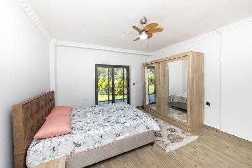 2 Br House With Spacious Garden And Private Pool In Bodrum