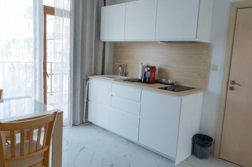 Aparthotel Dion Apartments