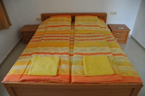 Apartamento Villa Viktoria Studios