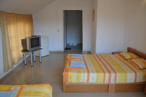 Apartamento Villa Viktoria Studios